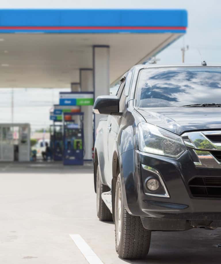 smart lynx smart parking gas station
